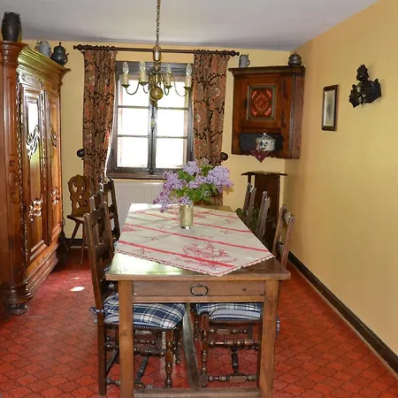 Le Neufeld Couette-café *